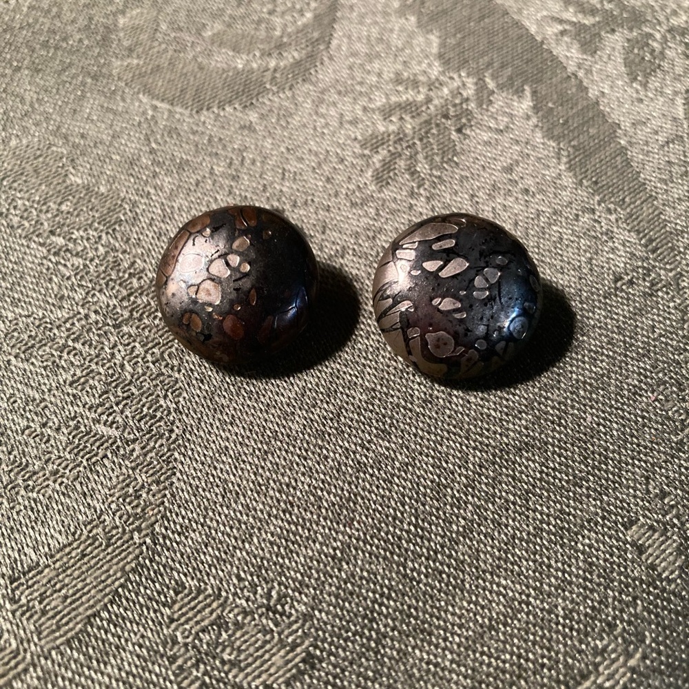 Vintage Clip On Earrings